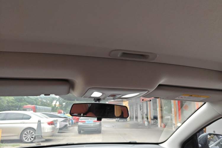 Used CHANGAN Eado 2023 Changan Edition PLUS Blue Whale NE 1.4T GDI DCT Prestige Version Headliner