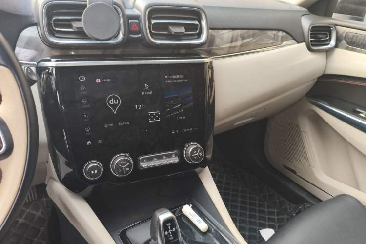 Used Lynk & Co 02 2018 1.5T DCT Two-Wheel Drive Zhaopu Version China V Standard