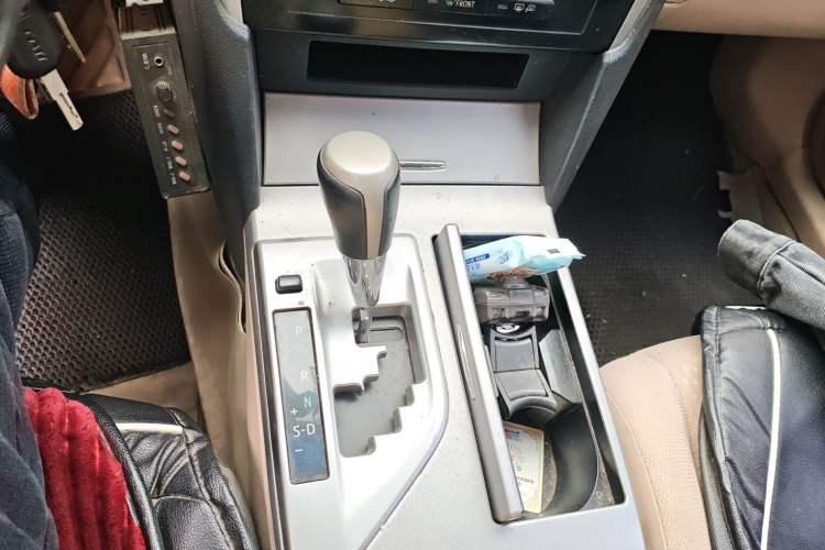 Used Toyota Camry 2012 Junrui 2.0S Radiant Edition Gear Lever