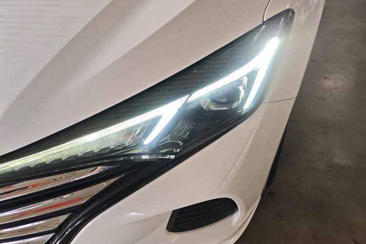 Used CHANGAN Eado 2021 PLUS 1.6L GDI CVT Luxury Model Left Front Headlight