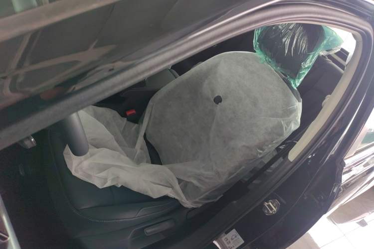 Used Volkswagen Passat New Energy 2025 430 PHEV Hybrid Business Edition Left Front Seat