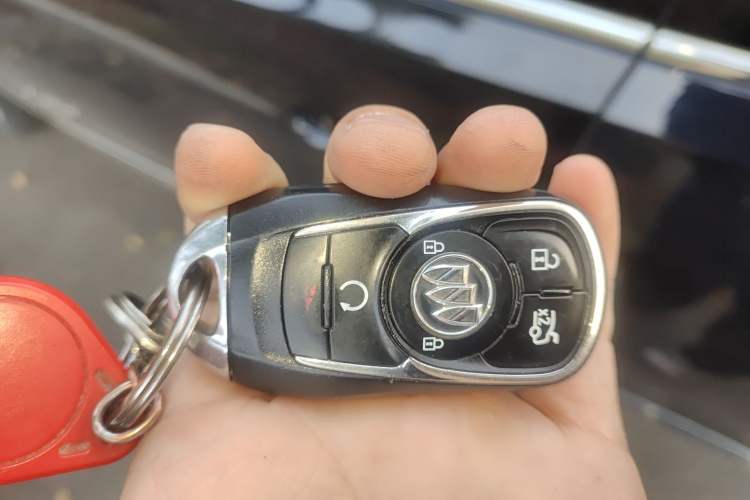 Used Buick LaCrosse 2020 652T Luxury Version Vehicle Key