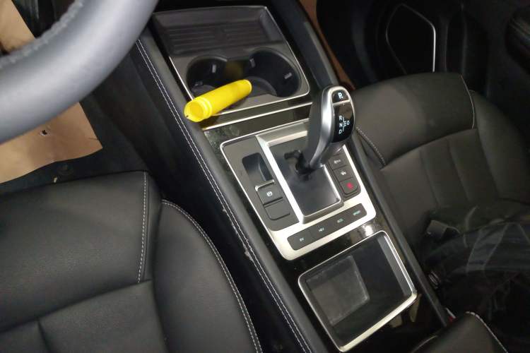 Used BYD Song MAX New Energy 2019 DM 1.5T Smart Connect Advanced 7-Seater China VI Standard