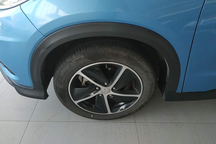 Used Honda Vezel 2019 1.5L CVT Luxury Model China VI
