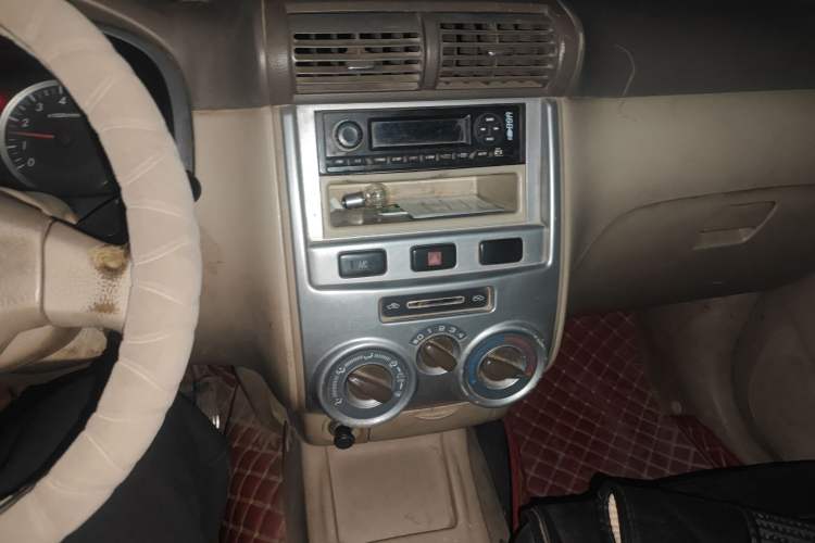 Used FAW Senya S80 2011 1.3L Manual 7-Seater Comfort Version
