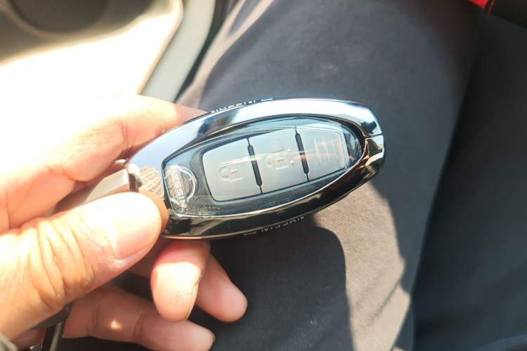 Used Nissan X-Trail 2025 Honor 2.0L Two-Wheel Drive Leading Edition
