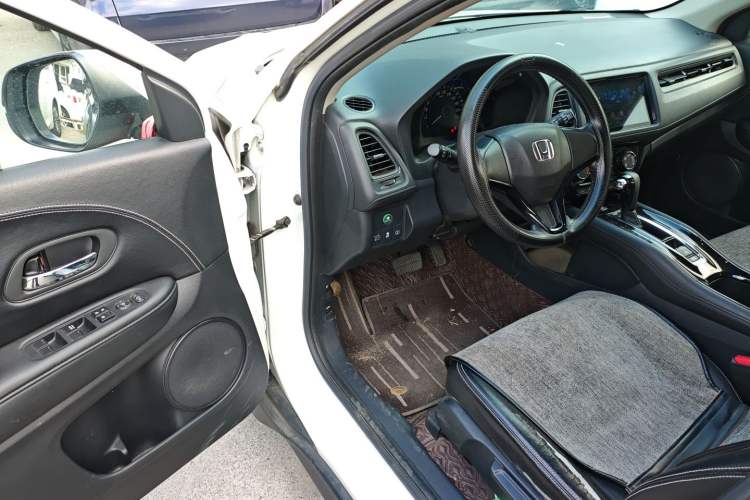 Used Honda Vezel 2020 1.5L CVT Elite Edition