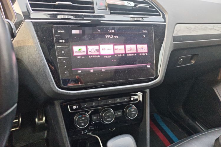 Used Volkswagen Tiguan L 2020 330TSI Automatic Two-Wheel Drive R-Line Flagship Version China VI Standard Audio And AC Panel