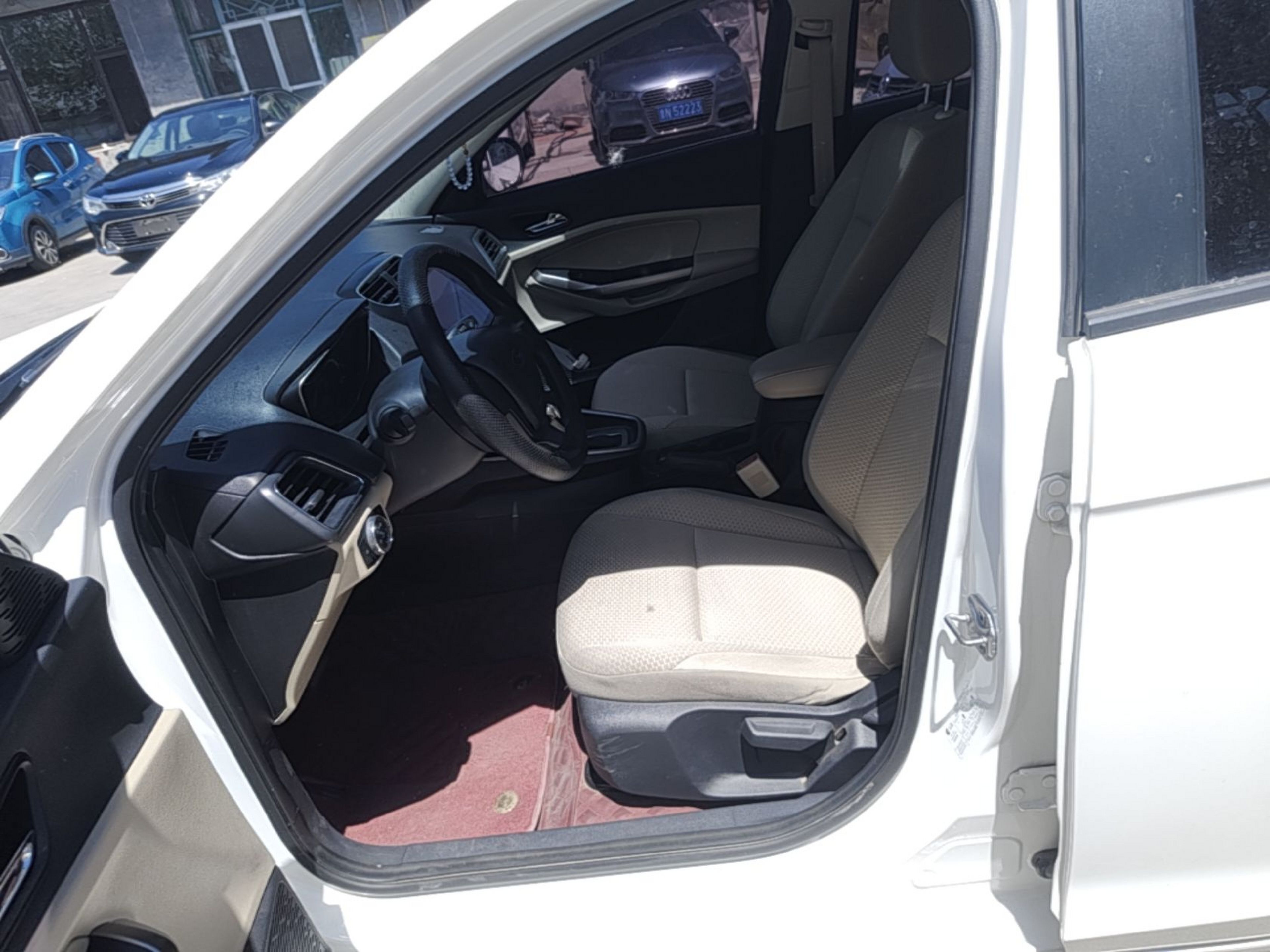 Interior delantero