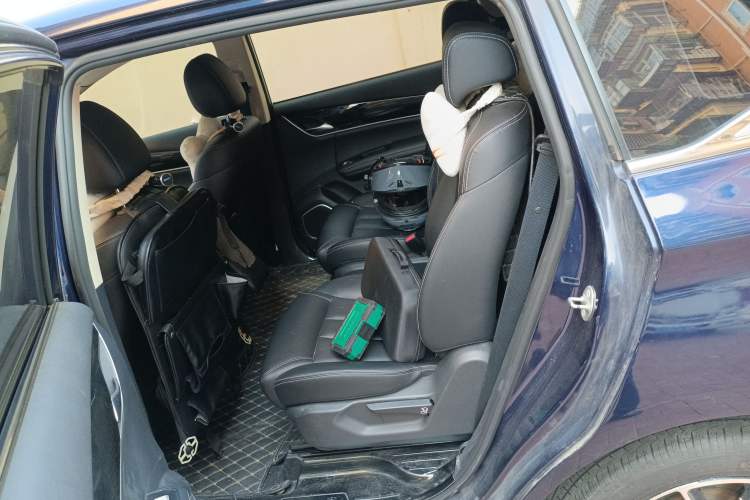 Used BYD Song MAX 2018 1.5T Automatic Smart Connect Luxury 6-Seater