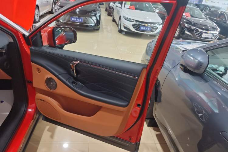 Used AION V 2024 Aion Tyrannosaurus 650 LiDAR Edition
