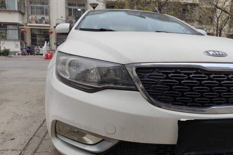 Used Kia Forte 2014 1.6L MT GL
