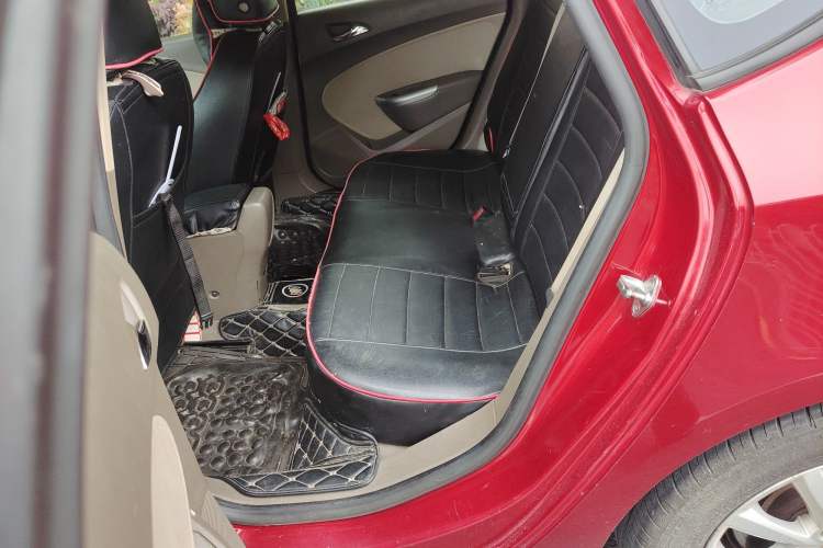 Used Buick GT 2012 GT 1.6L Automatic Fashion Edition Left Rear Seat