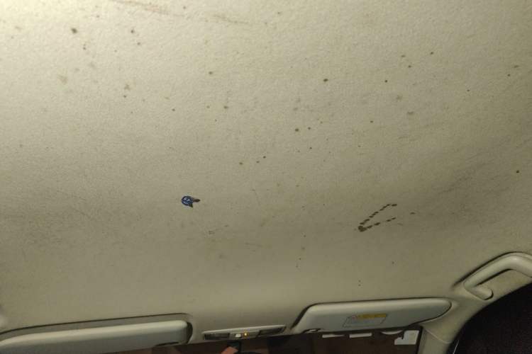 Used Mitsubishi Outlander 2013 2.0L Two-Wheel Drive Sport Navigation Version 5 Seats