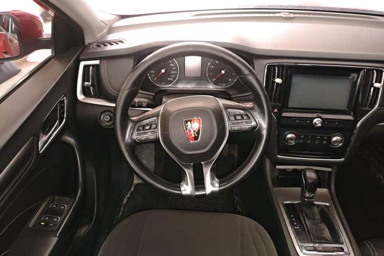 Used Roewe i6 2017 20T Automatic Flagship Edition