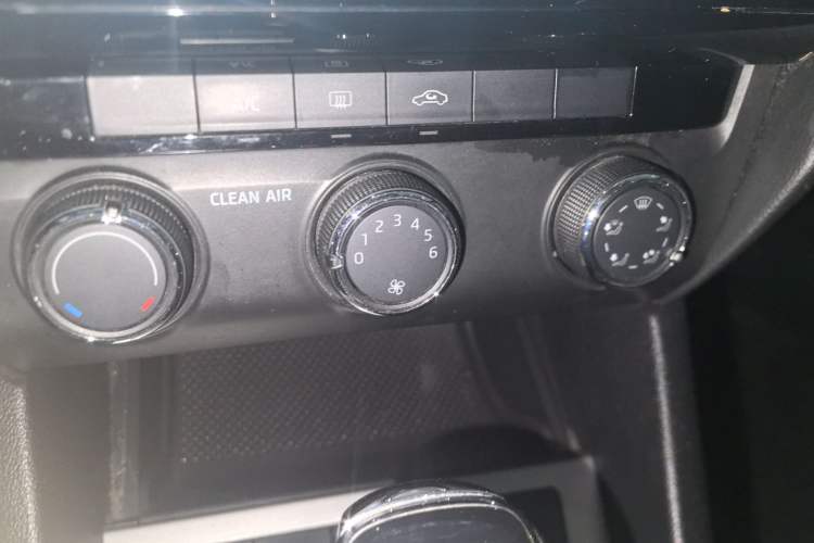 Used Skoda Octavia 2018 TSI230 DSG Luxury Edition
