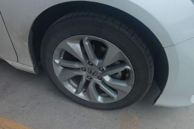 Used Honda Accord 2018 260TURBO Elite Edition China VI Right Front Wheel Hub