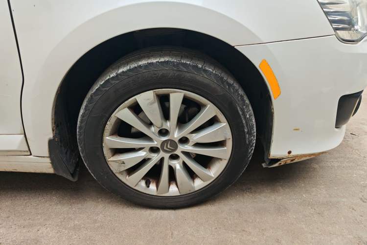 Used Citroen C-Quatre 2013 Sedan 1.6L Manual - Prestige Model Right Front Wheel Hub