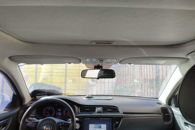 Used Kia K2 2017 Sedan 1.4L Manual Transmission 15th Anniversary Special Edition GLS
