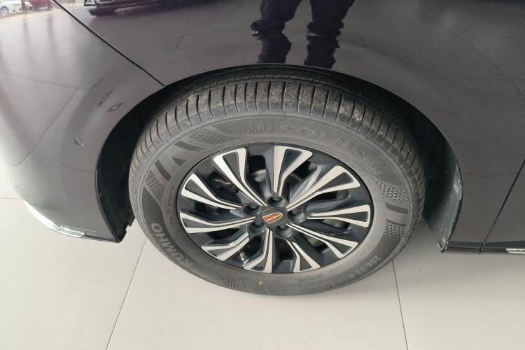 Used Hongqi HQ9 PHEV 2024 2.0T Four-Wheel Drive Luxury Edition Left Front Wheel Hub