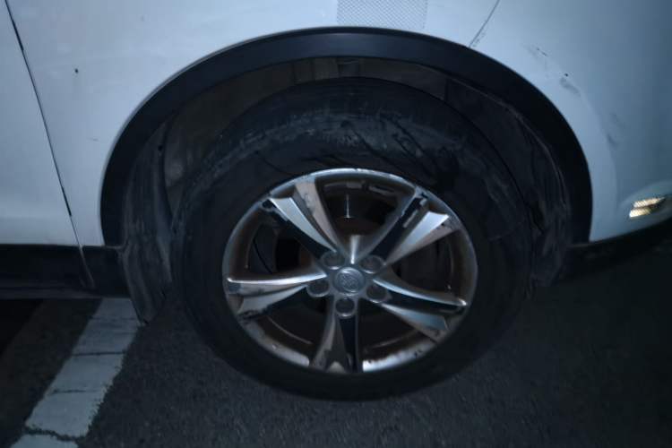 Used Bestune X80 2016 2.0L automatic Comfort trim level