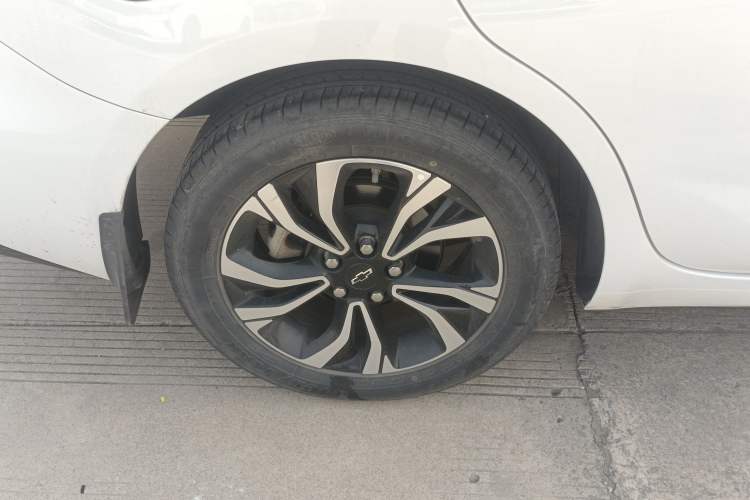 Used Chevrolet Monza 2019 RS 330T Automatic Comfort Edition China VI Standard