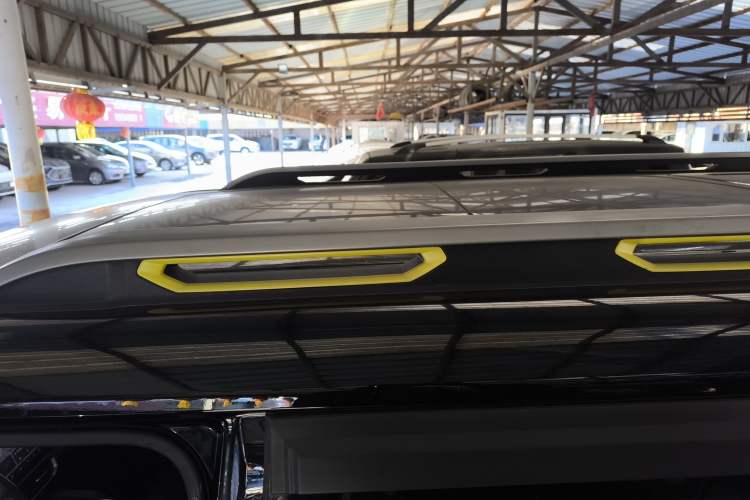 Used JETOUR Traveler 2023 2.0T All-Wheel-Drive CrossPRO
