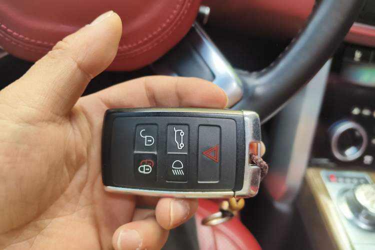 Used Land Rover Range 2020 3.0 L6 Long-Wheelbase Legacy Vehicle Key