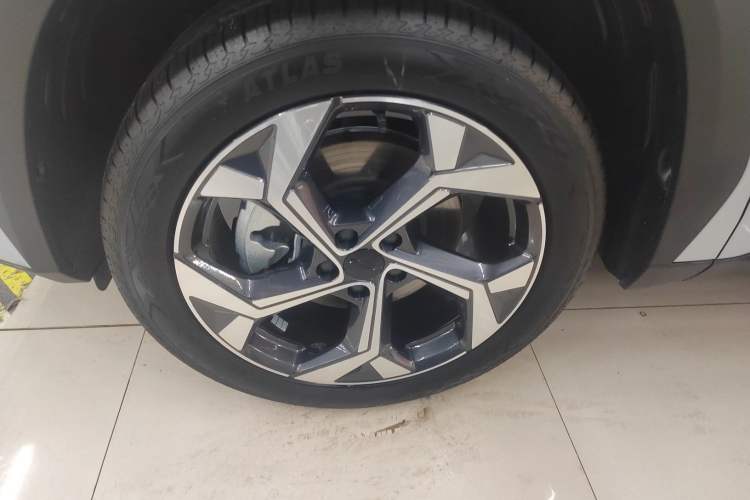 Used Geely Auto FX11 2023 1.5TD DCT Prestige Edition