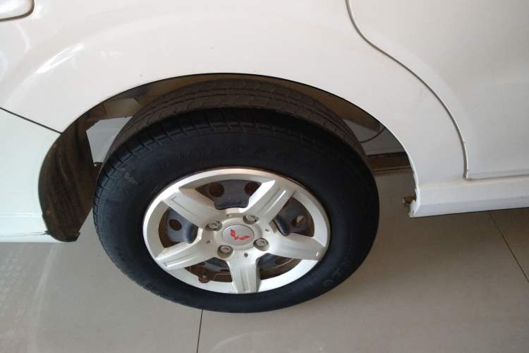 Used Wuling Hongguang 2021 1.5L Revised S Base Version with Electric Power Steering LAR