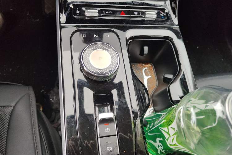 Used Wuling Xingguang 2024 Co-Creation Edition 510 Advanced Model
