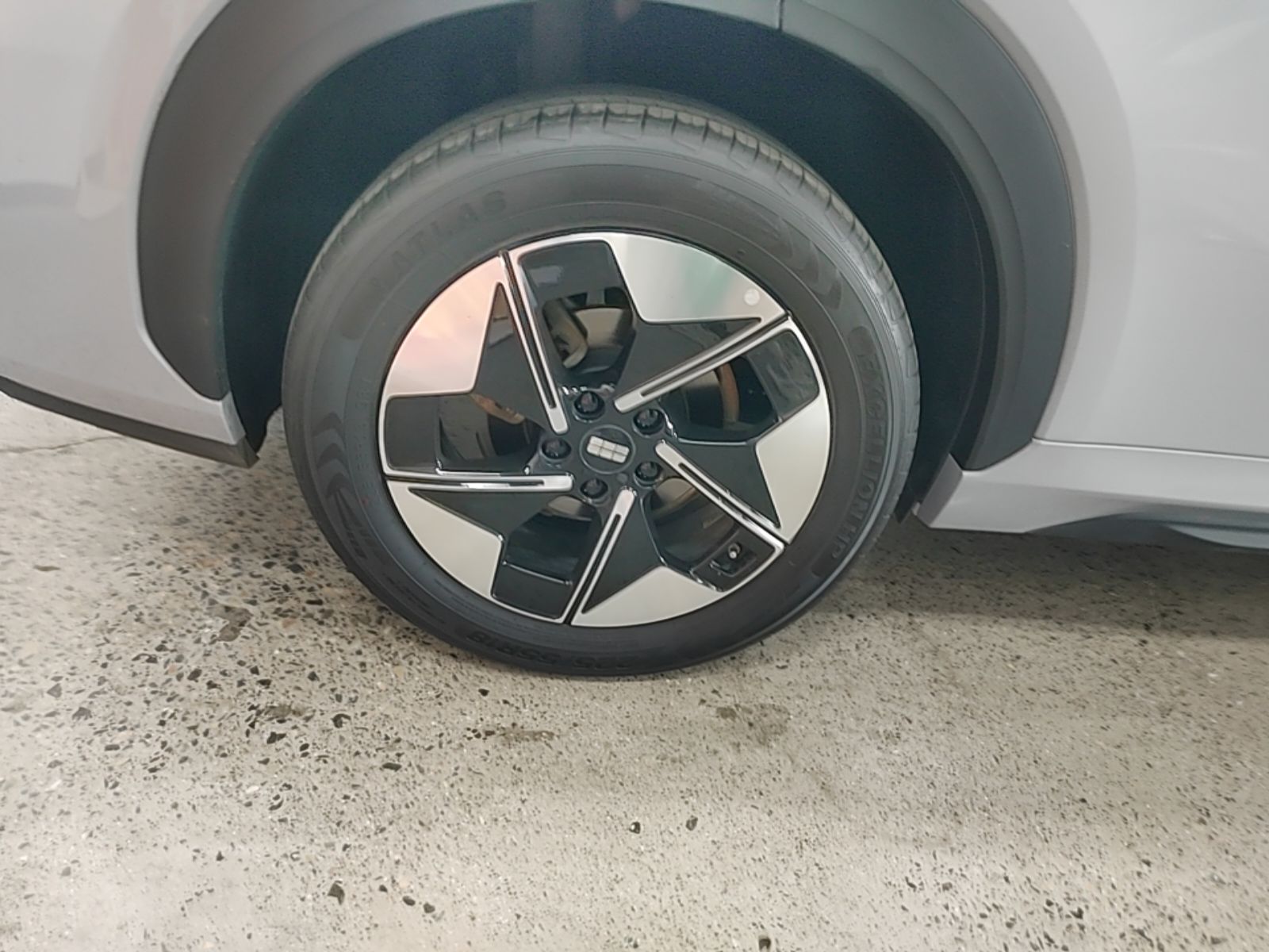 Geely Galaxy E5 2026 Model 530km Exploration Edition — снимка 11