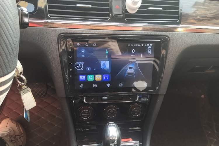 Used Volkswagen Bora 2013 1.4T Automatic Luxury Model Audio And AC Panel