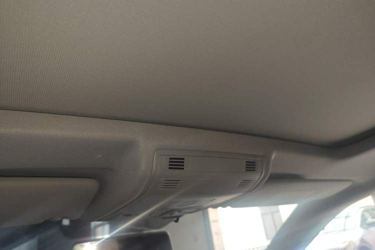 Used Volkswagen Tacqua 2020 1.5L Automatic Yue