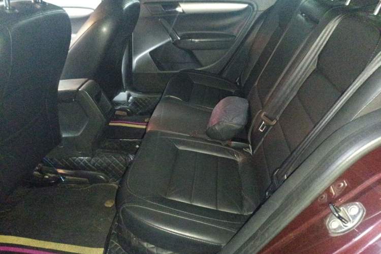 Used Volkswagen Lavida 2013 Revised Version 1.4 TSI DSG Comfort Edition Left Rear Seat