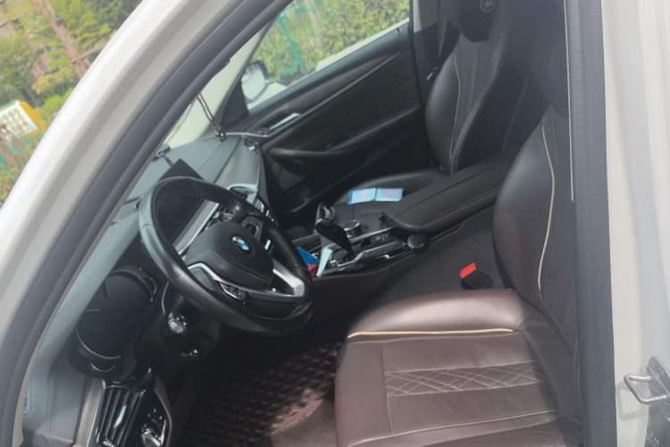 Used BMW 5 Series New Energy 2019 530Le Luxury Package Left Front Seat