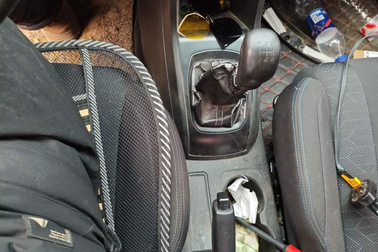 Used Baojun 310 2016 1.2L manual Comfort trim level
