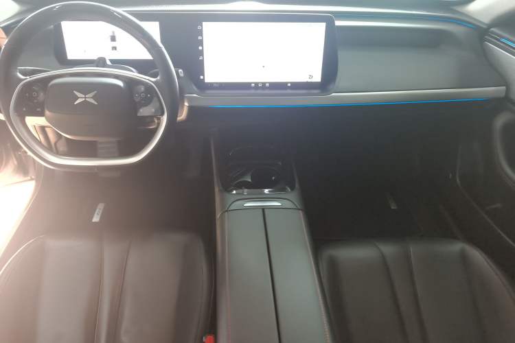 Used XPeng P7 2021 480E Interior 2