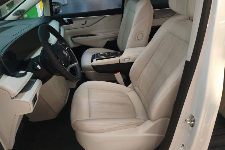 Used Buick GL8 New Energy 2024 Lu Zun Deluxe Edition 7-Seater