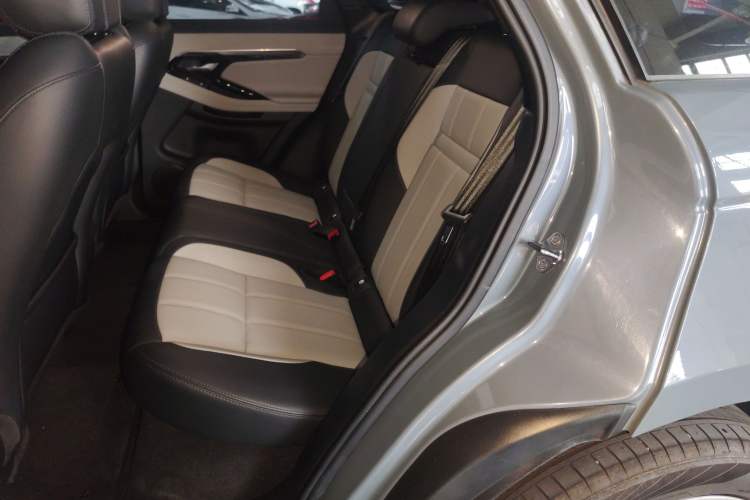 Used Land Rover Range Rover Evoque 2020 249 PS R-DYNAMIC SE Sport Technology Edition
