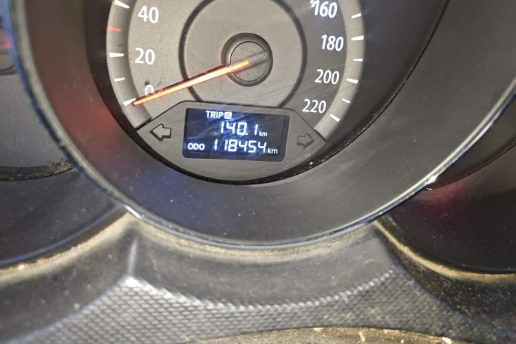 Used Kia Forte 2014 1.6L MT GLS