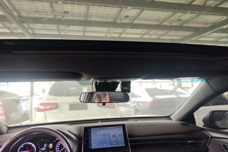 Used Toyota Avalon 2022 Dual-Engine 2.5L Luxury Edition Headliner