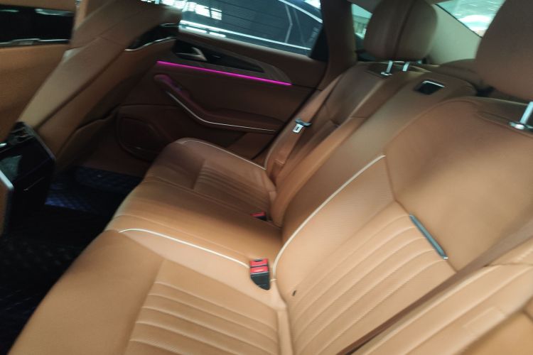 Used Hongqi H9 2022 2.0T Smart Connect Flagship Edition
