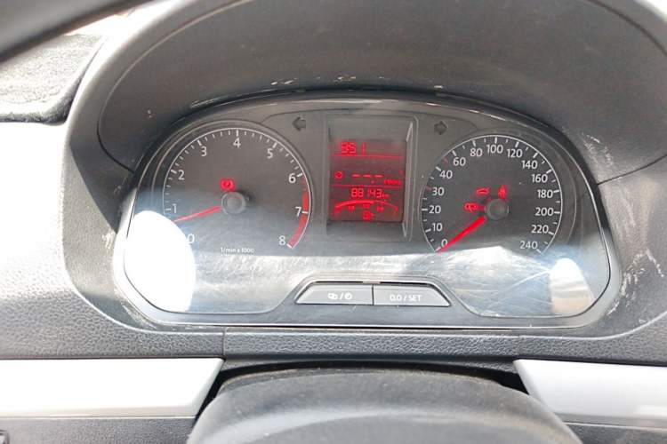 Used Volkswagen Jetta 2013 1.6L Manual Comfort Model
