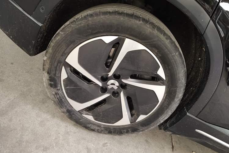 Used Nio ES6 2023 75 kWh
