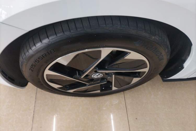 Used Volkswagen ID.3 2024 Pure & Smart Edition Exterior 4