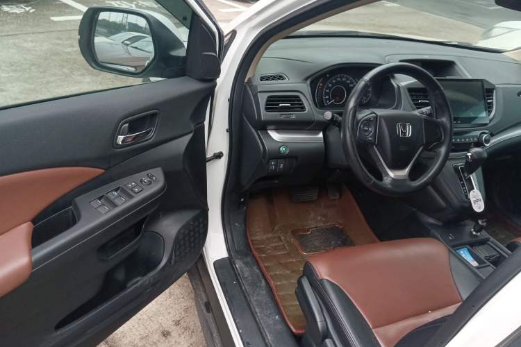 Used Honda CR-V 2015 2.0L two-wheel drive Fashion Edition Driver Seat