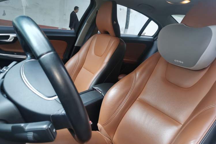 Used Volvo S60 2018 S60L T3 Smart Drive Edition