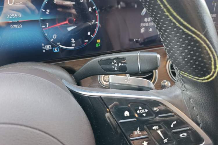 Used Mercedes-Benz E-Class 2022 Second Facelift E 300 L Fashion Edition
