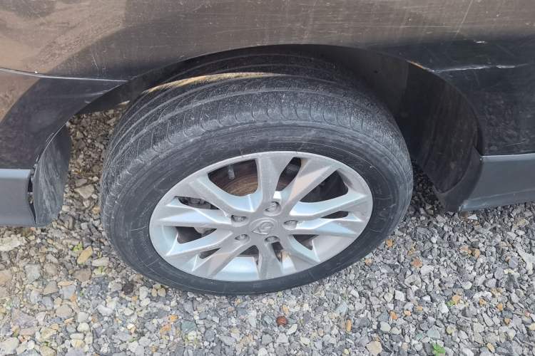 Used Baojun 730 2017 1.5T Manual Fashion Version 7 Seats China V Emission Standard Right Rear Wheel Hub